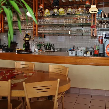 De Ville Du Sentier Hotel