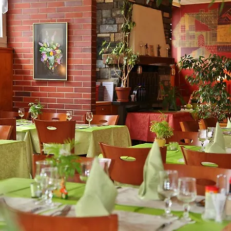 Hotel De Ville Du Sentier Le Sentier